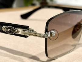 Picture of Chrome Hearts Sunglasses _SKUfw69656766fw